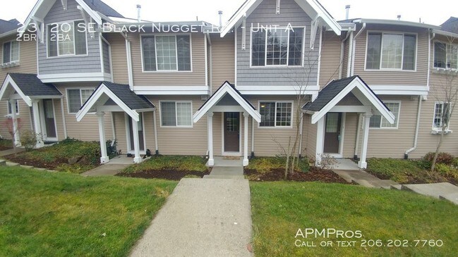 23120 SE Black Nugget Rd-Unit -Unit A in Issaquah, WA - Building Photo - Building Photo