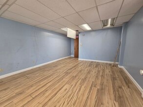131 N Jefferson St in Perry, FL - Building Photo - Building Photo