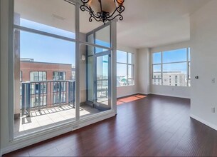 530 K St in San Diego, CA - Building Photo - Building Photo