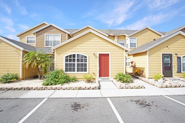 property at 2326 Fan Palm Dr