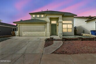14407 Misty Point Ct in El Paso, TX - Building Photo - Building Photo