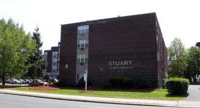 Stuart Apartments in Hartford, CT - Foto de edificio - Building Photo