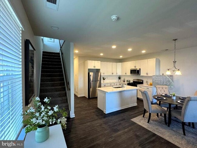 512 Nickerjack Wy in Dover, DE - Building Photo - Building Photo