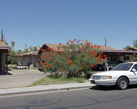 210-234 S Lazona Dr in Mesa, AZ - Building Photo - Building Photo