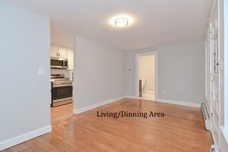 106 Forest St in Attleboro, MA - Building Photo - Building Photo