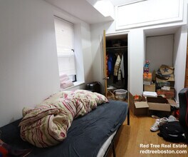 64 Louis Prang St, Unit 3 in Boston, MA - Foto de edificio - Building Photo