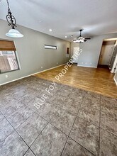 250 E Calle Puente Azul in Sahuarita, AZ - Building Photo - Building Photo