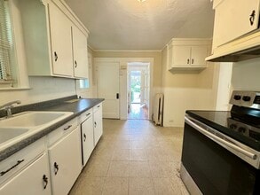 273 Front St in Weymouth, MA - Building Photo - Building Photo