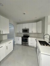 16475 SW 84th Ln in Miami, FL - Building Photo - Building Photo