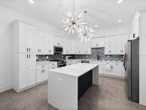 5002 W Idaho St in Tampa, FL - Building Photo - Building Photo