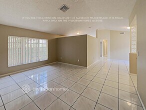 7215 SW 42nd Ct in Davie, FL - Building Photo - Building Photo