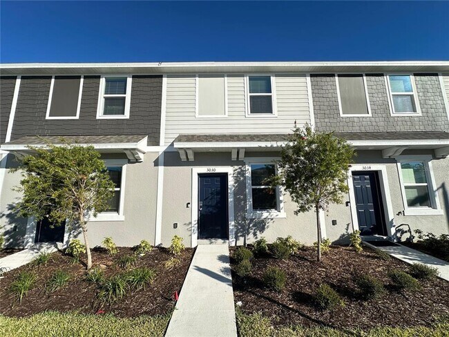 3030 Skyline Lp in Kissimmee, FL - Building Photo - Building Photo