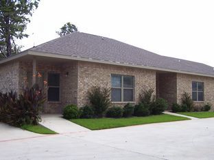 109 S Tower St in Weatherford, TX - Building Photo