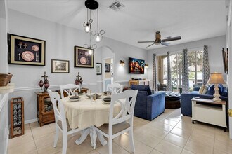 2302 Silver Palm Dr-Unit -ID1248769P in Kissimmee, FL - Foto de edificio - Building Photo