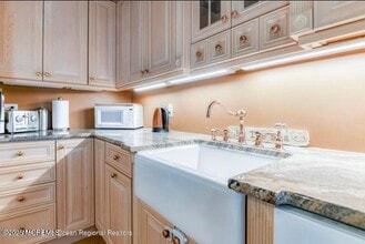 54 Olin St in Ocean Grove, NJ - Building Photo - Building Photo