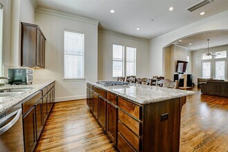 9941 Woodwind Ln N in Houston, TX - Building Photo - Building Photo