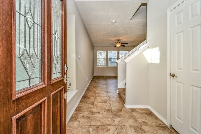 property at 18 Whitekirk Pl