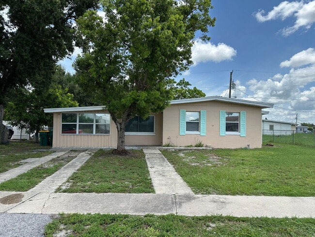 property at 3340 Normandy Dr