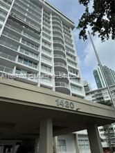 1420 Brickell Bay Dr, Unit 103 A in Miami, FL - Foto de edificio