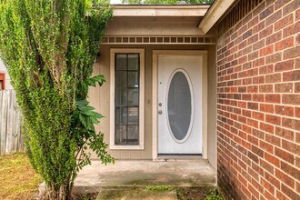 9206 Kempler Dr in Austin, TX - Building Photo - Building Photo