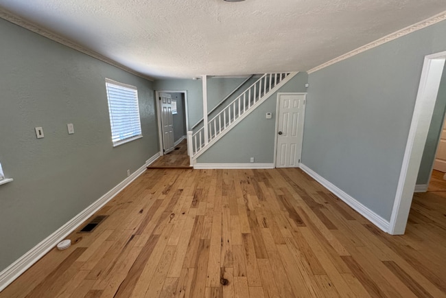 5410 18th Ave in Sacramento, CA - Building Photo - Building Photo