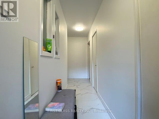 property at 65 Drakefield Rd