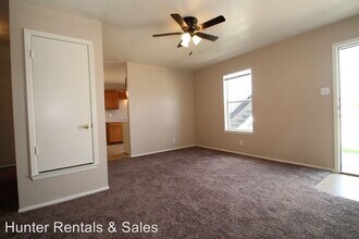 2014 Cedarhill Dr in Killeen, TX - Foto de edificio - Building Photo