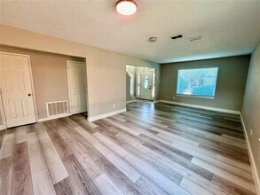 8836 Pedernales Trail in Fort Worth, TX - Building Photo - Building Photo