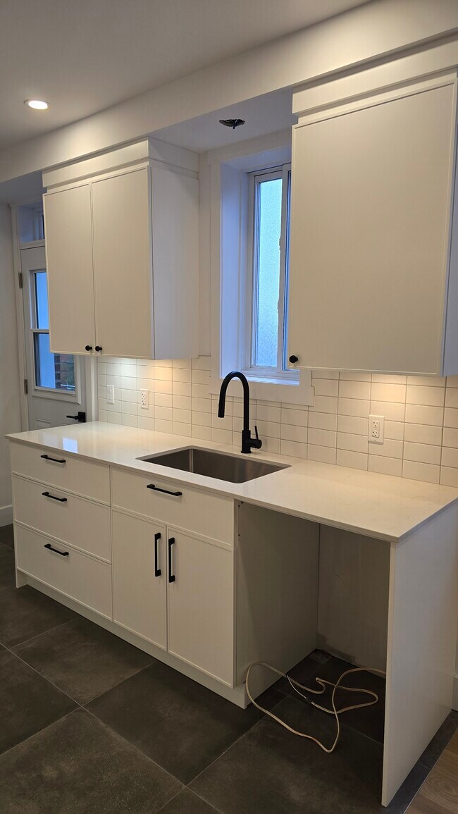 property at 2035 De Chambly Rue