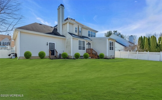 30 Petra Dr in Morganville, NJ - Building Photo - Building Photo
