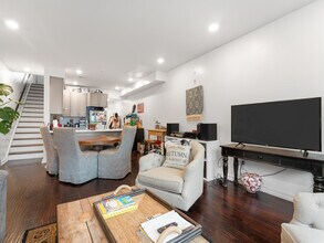 1433 Ogden St in Philadelphia, PA - Building Photo - Building Photo