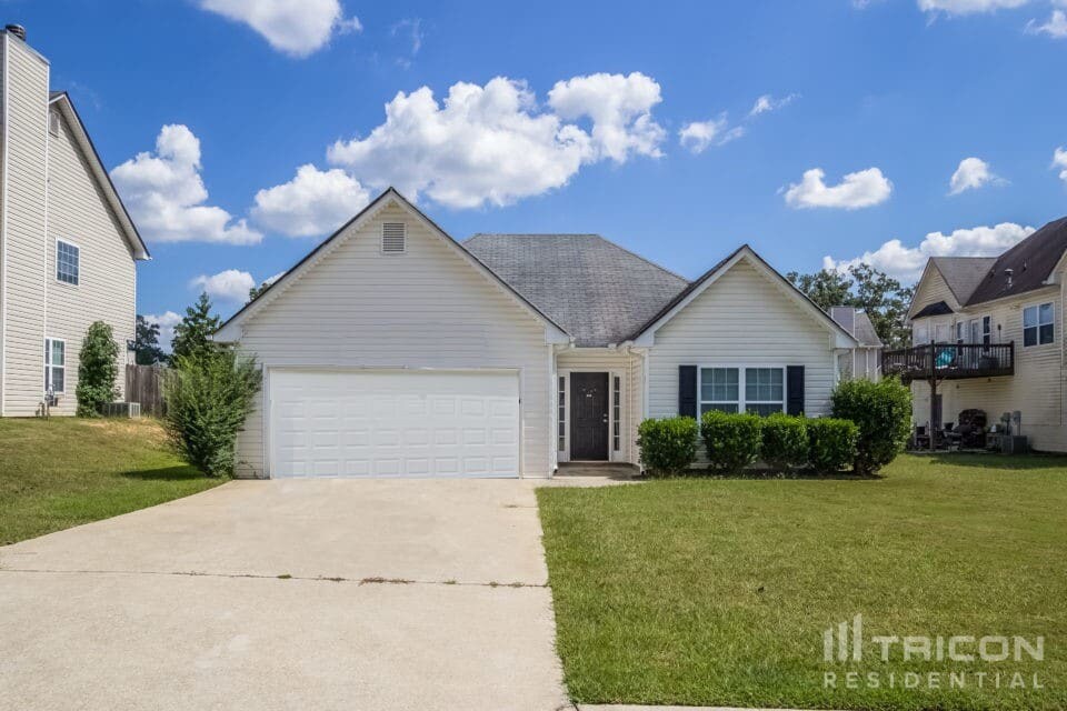 149 St Ann Cir in Dallas, GA - Building Photo