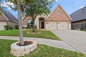 11 Eden Hollow Ln in Richmond, TX - Building Photo