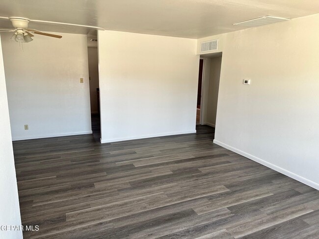 4921 Mcgregor Dr in El Paso, TX - Building Photo - Building Photo