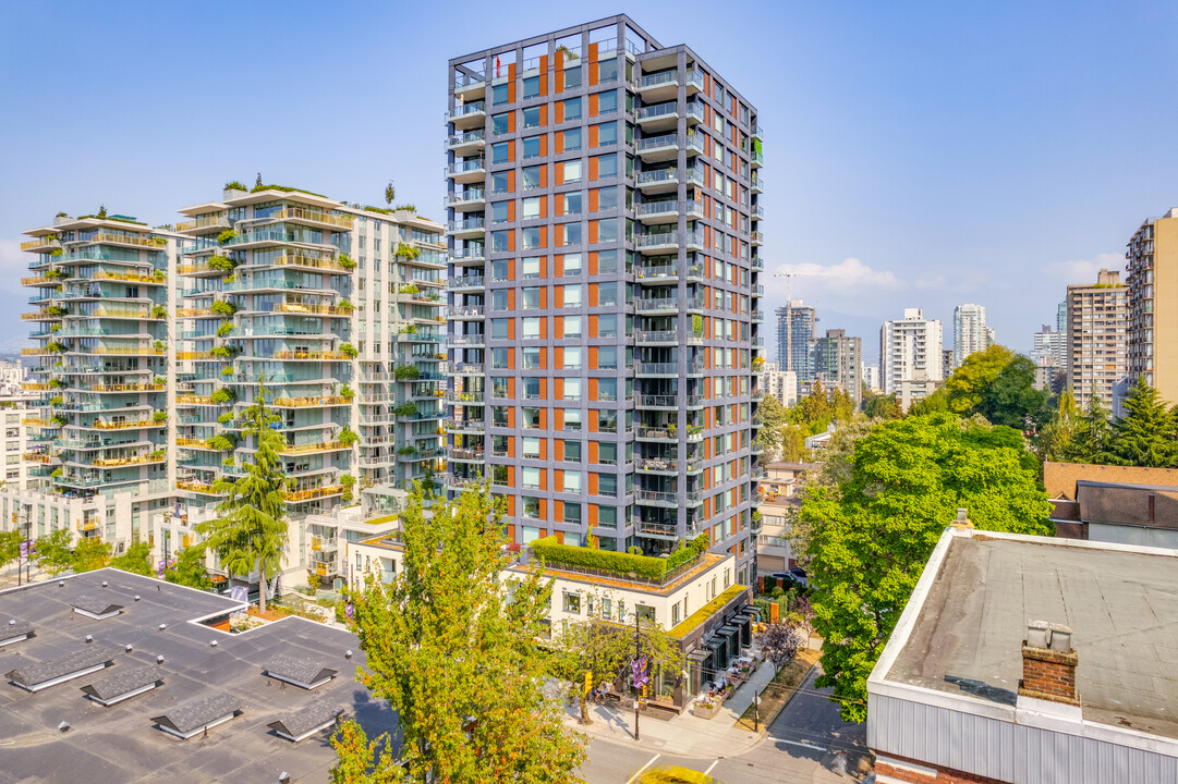 The Jervis in Vancouver, BC - Building Photo