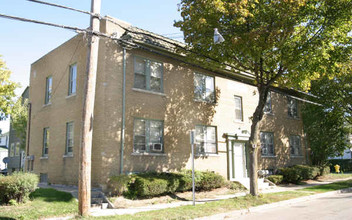 246 Liberty St in Pontiac, MI - Foto de edificio - Building Photo