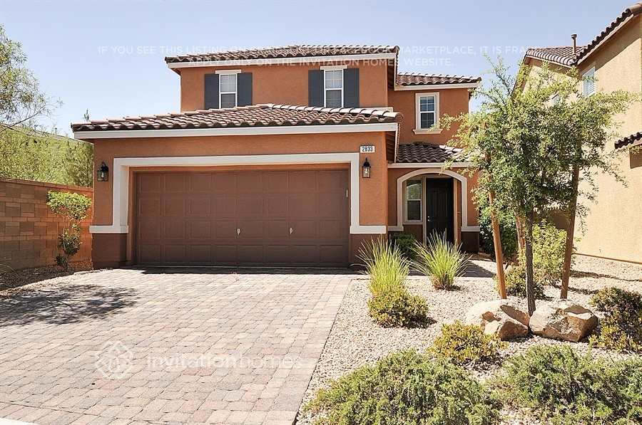 2833 Culloden Ave in Henderson, NV - Building Photo