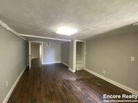 200 Banks St, Unit #B in Cambridge, MA - Foto de edificio - Building Photo