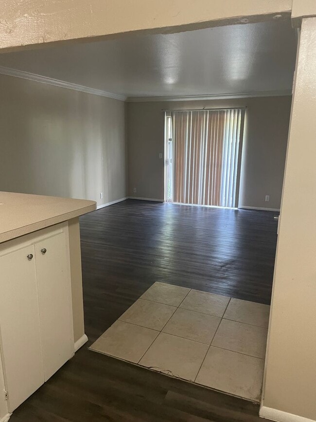 5923 E 33rd Ct in Tulsa, OK - Building Photo - Building Photo