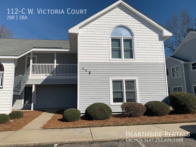 property at 112 W Victoria Ct