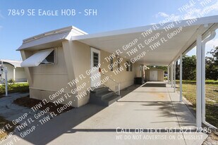 7849 SE Eagle Ave in Hobe Sound, FL - Building Photo