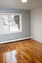 Green Oaks Apartments in Lansing, MI - Foto de edificio - Building Photo