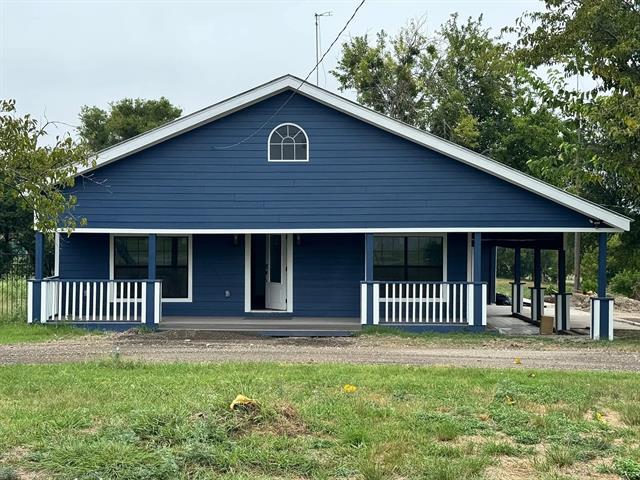 424 Martin Duke Rd in Van Alstyne, TX - Building Photo