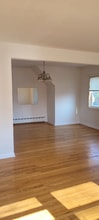 7546 W Cleveland St in Niles, IL - Building Photo - Building Photo