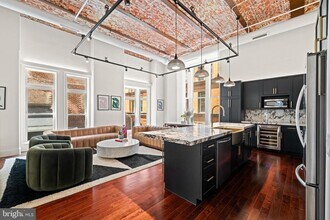 421 Chestnut St in Philadelphia, PA - Foto de edificio - Building Photo