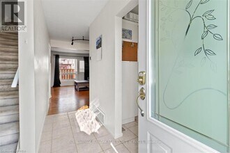 11 Colmar Pl in Hamilton, ON - Building Photo - Building Photo