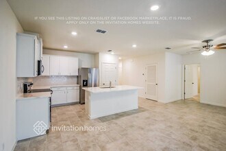 565 Seaspray Dr in Fort Pierce, FL - Building Photo - Building Photo