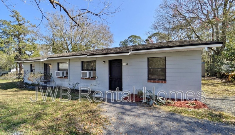 1159 Pangola Dr in Jacksonville, FL - Building Photo