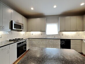 2914 Woodside St in Dallas, TX - Building Photo - Building Photo