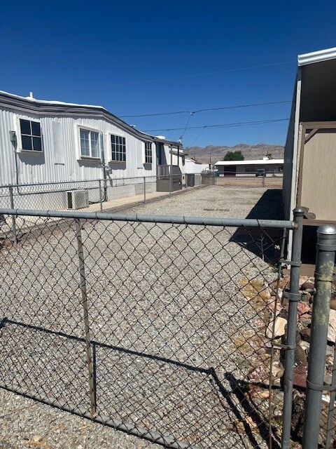 565 Harbor Dr in Bullhead City, AZ - Building Photo - Building Photo